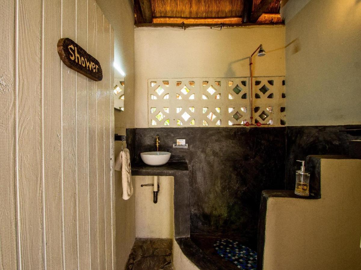 Victoria Falls Backpackers Lodge- Camp Sites Kültér fotó