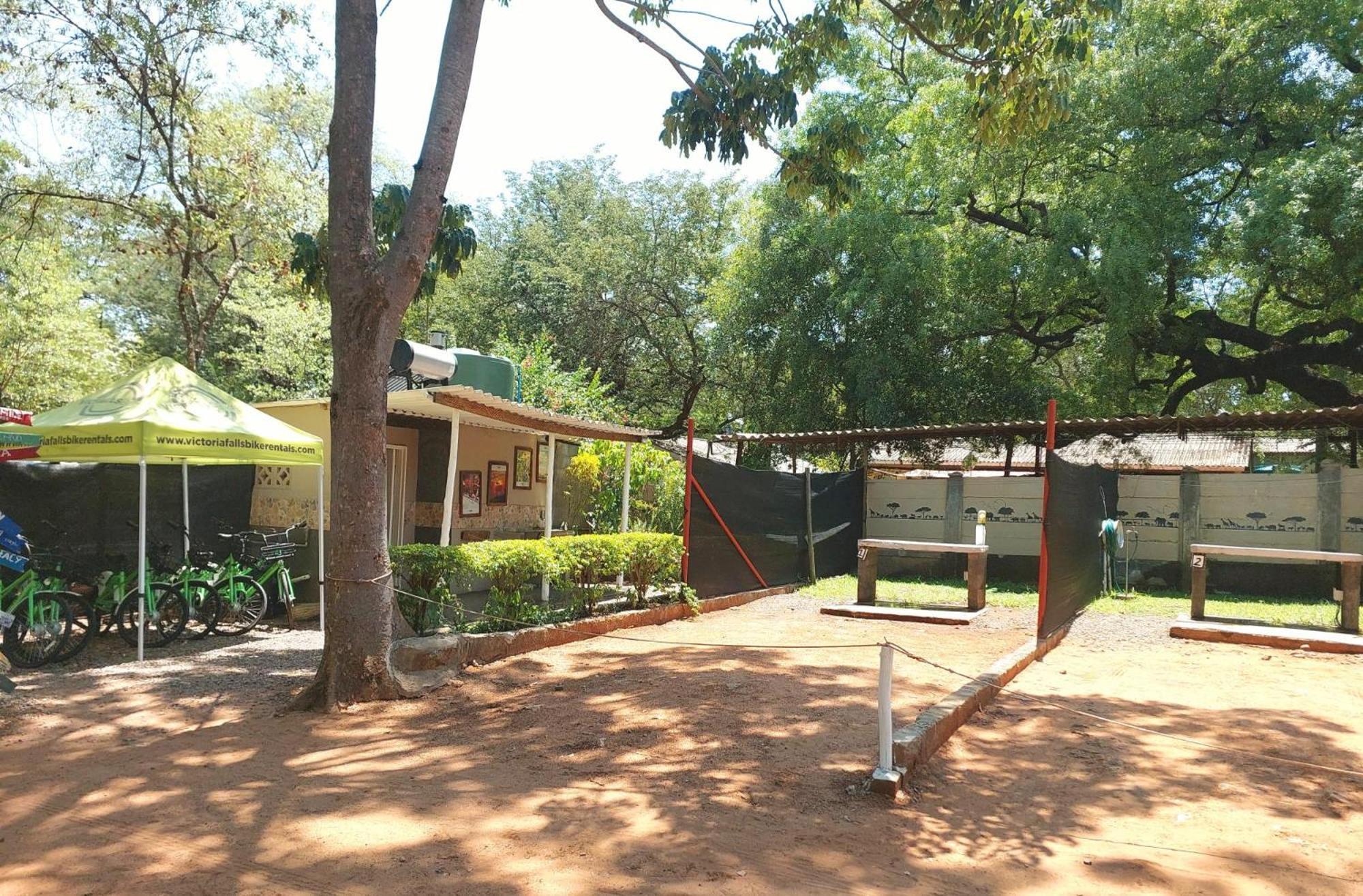 Victoria Falls Backpackers Lodge- Camp Sites Kültér fotó