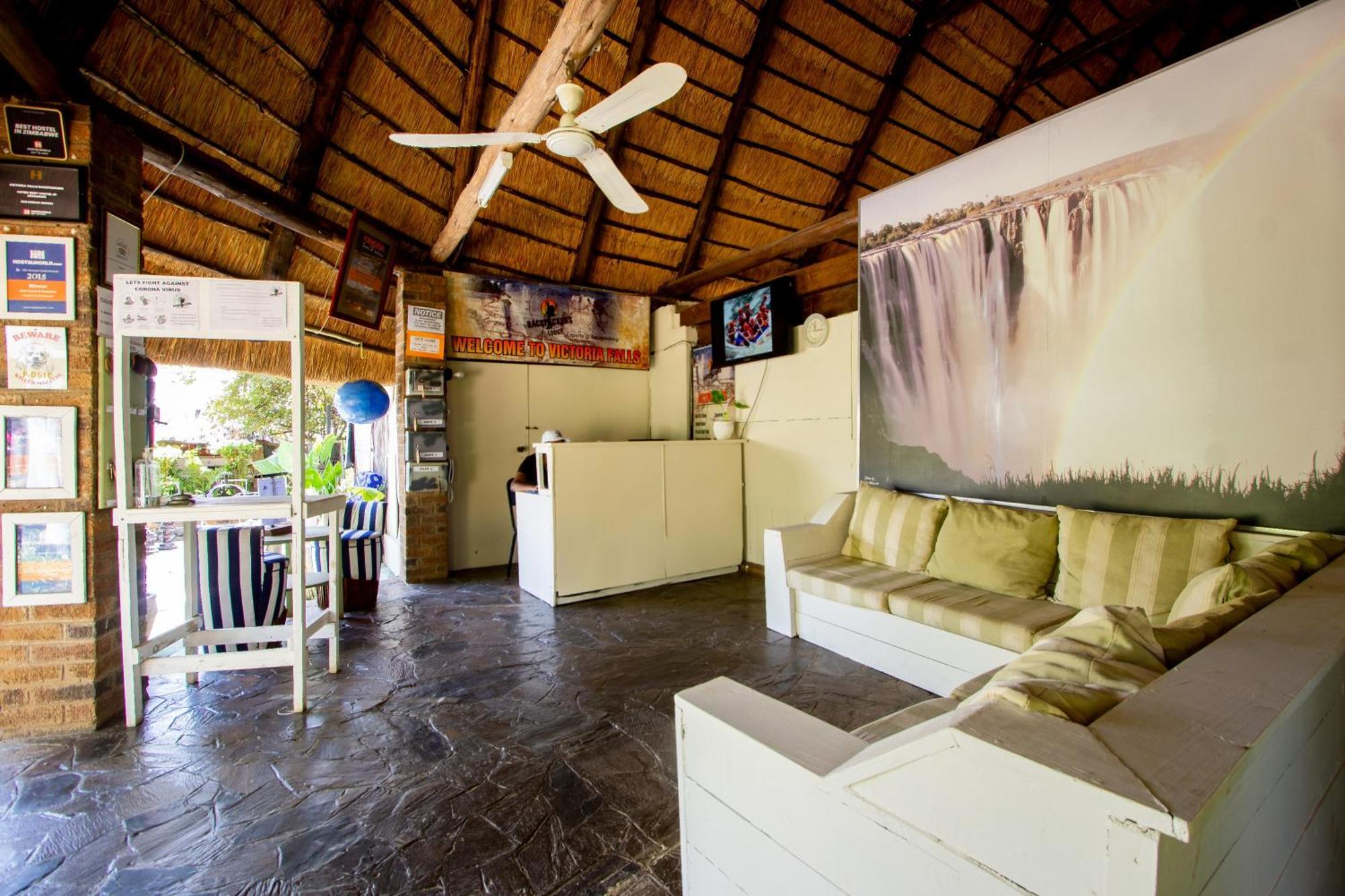 Victoria Falls Backpackers Lodge- Camp Sites Kültér fotó
